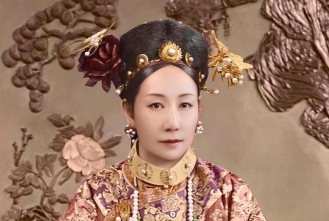 �������������ˣ�Ϊ������˵���Ǻ��ˣ����Ӣ��������ѥ�Ӿ�֪��